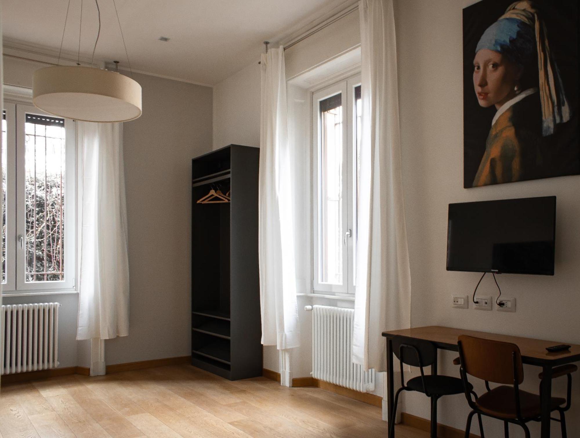 Rrrapido Holy Suites And Rooms - Via Sardegna 밀라노 외부 사진